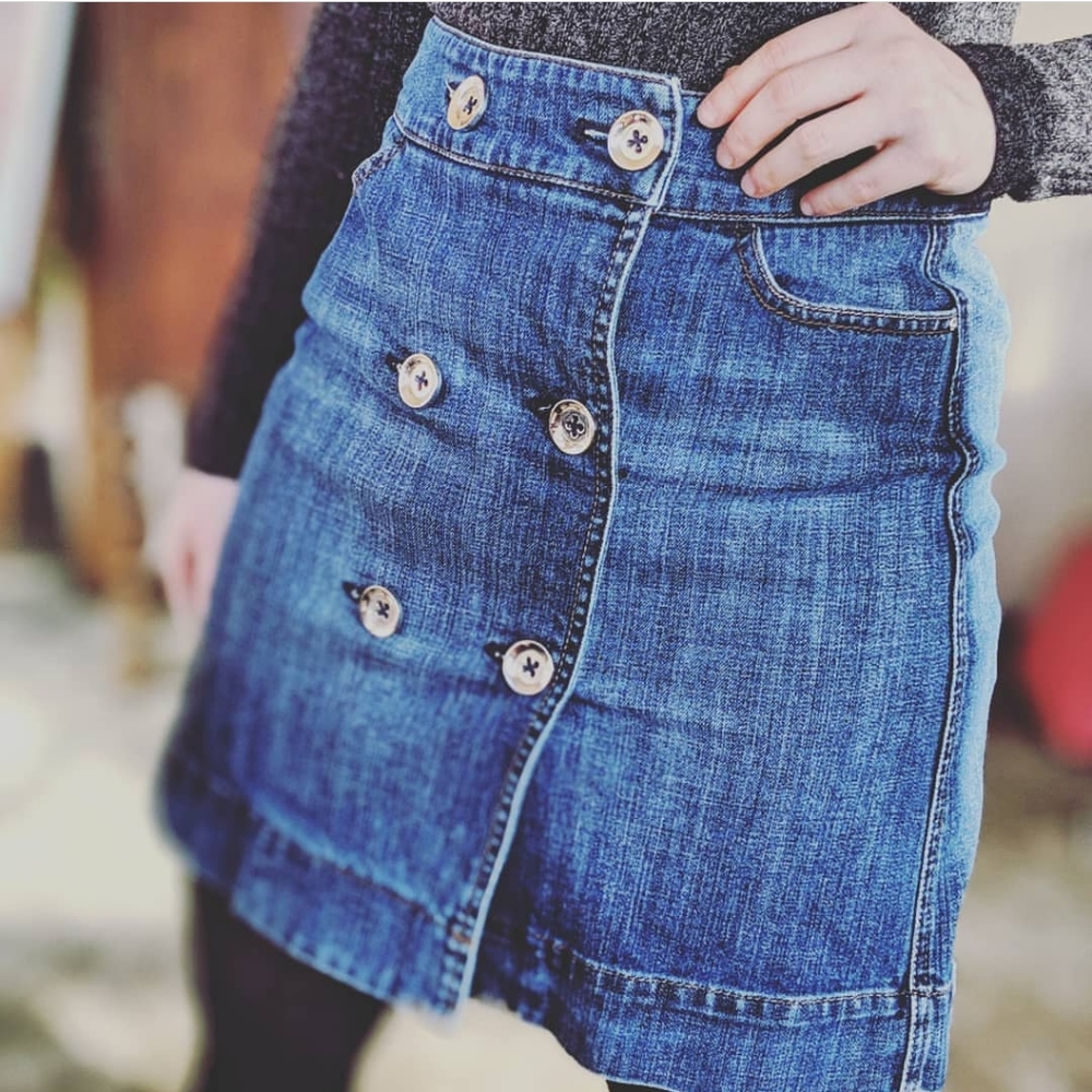 White House Black Market Denim Button Skirt